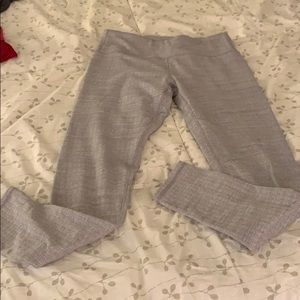 Grey and white chevron legging